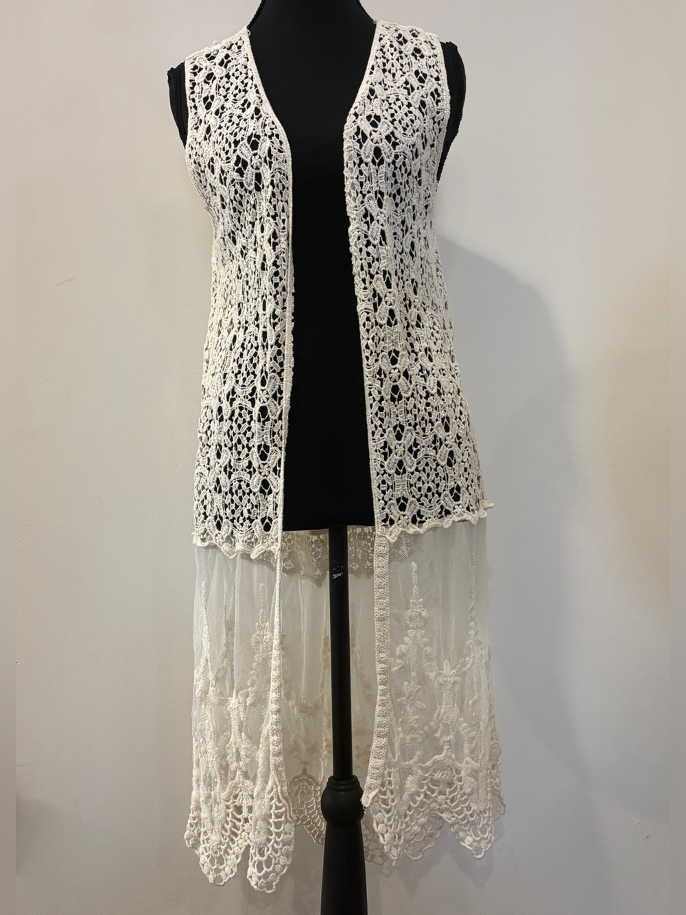 Bohemian Lace Crochet Long Vest - Ivory Size M